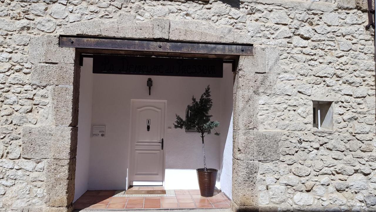 La Demeure Du Pressoir Bed and Breakfast Cuxac-dʼAude Exteriör bild